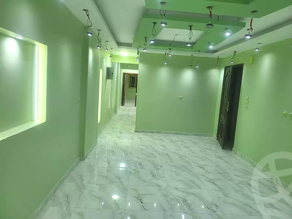 https://aqarmap.com.eg/ar/listing/7277903-for-sale-cairo-helwan-mostafa-fahmy-st