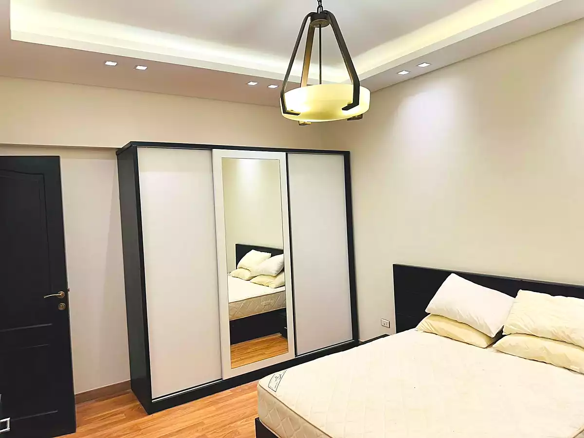 https://aqarmap.com.eg/en/listing/7278250-for-sale-cairo-new-cairo-compounds-byljyw