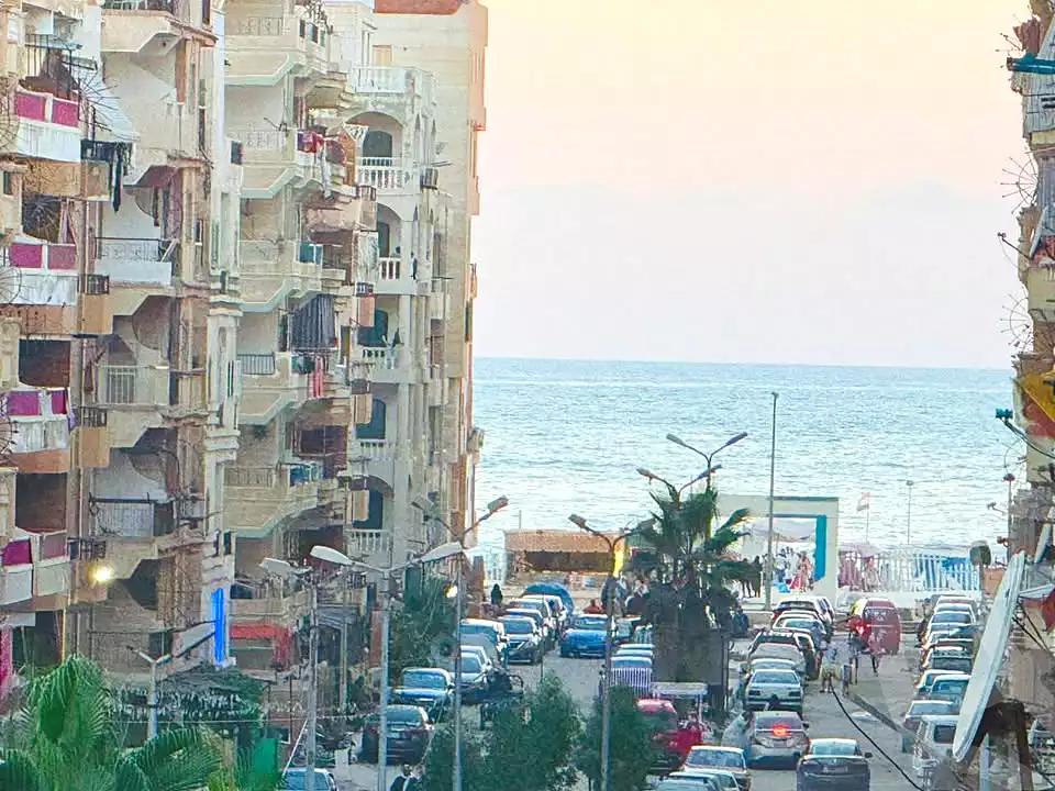 https://aqarmap.com.eg/ar/listing/7278274-for-sale-alexandria-al-agamy-shataa-el-nakheel