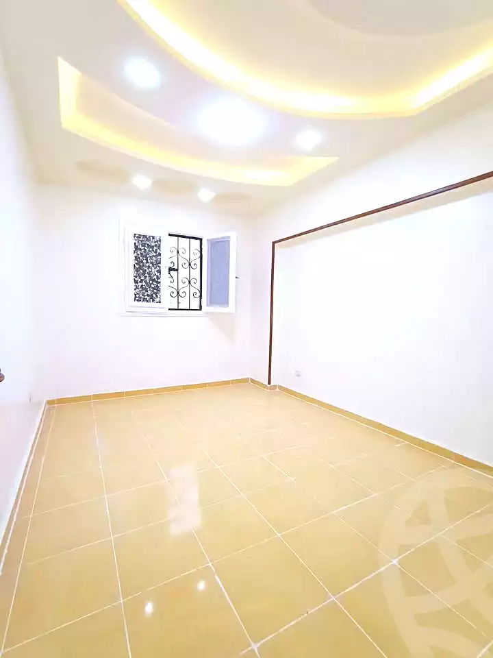 https://aqarmap.com.eg/ar/listing/7278426-for-sale-alexandria-al-agamy-shataa-el-nakheel