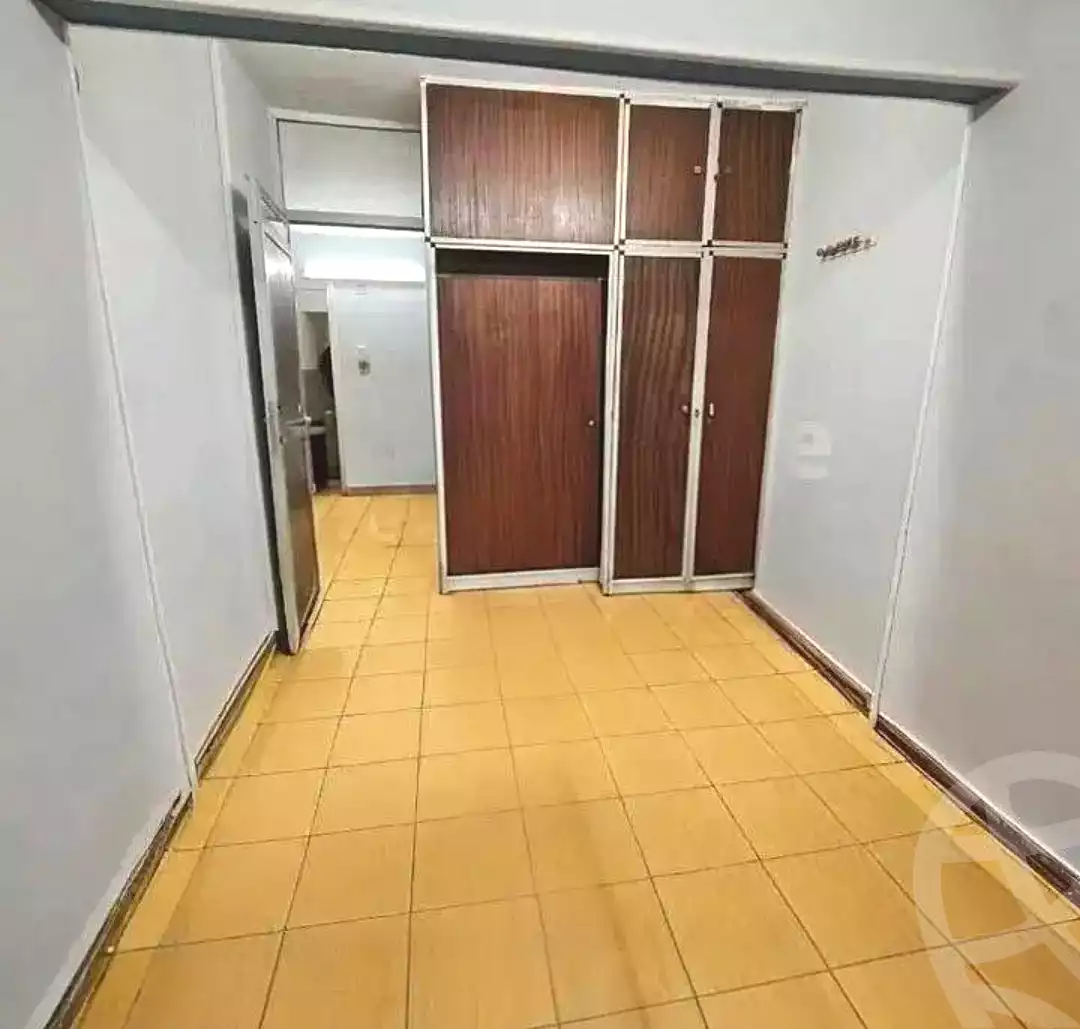 https://aqarmap.com.eg/ar/listing/7278606-for-sale-alexandria-sydy-bshr-sydy-bshr-bhry-shr-khld-bn-lwlyd