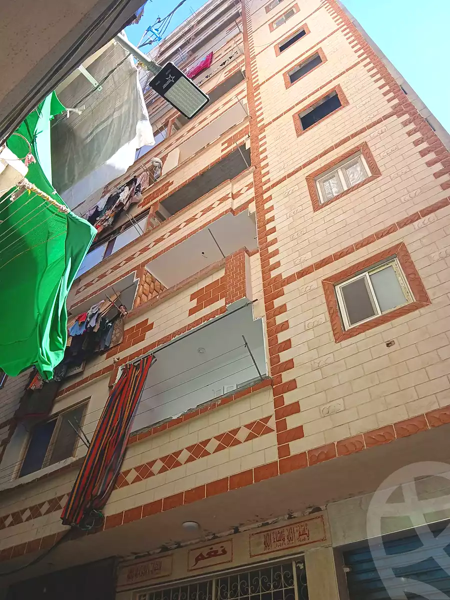 https://aqarmap.com.eg/ar/listing/7278676-for-sale-alexandria-mntq-fr-y-blskndry-el-awayed
