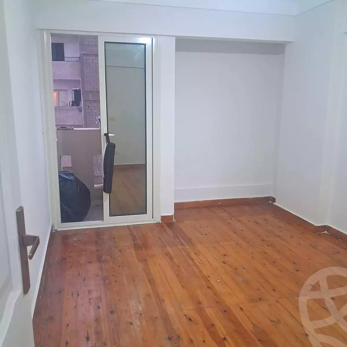 https://aqarmap.com.eg/ar/listing/7278721-for-rent-alexandria-sydy-bshr-sydy-bshr-bhry