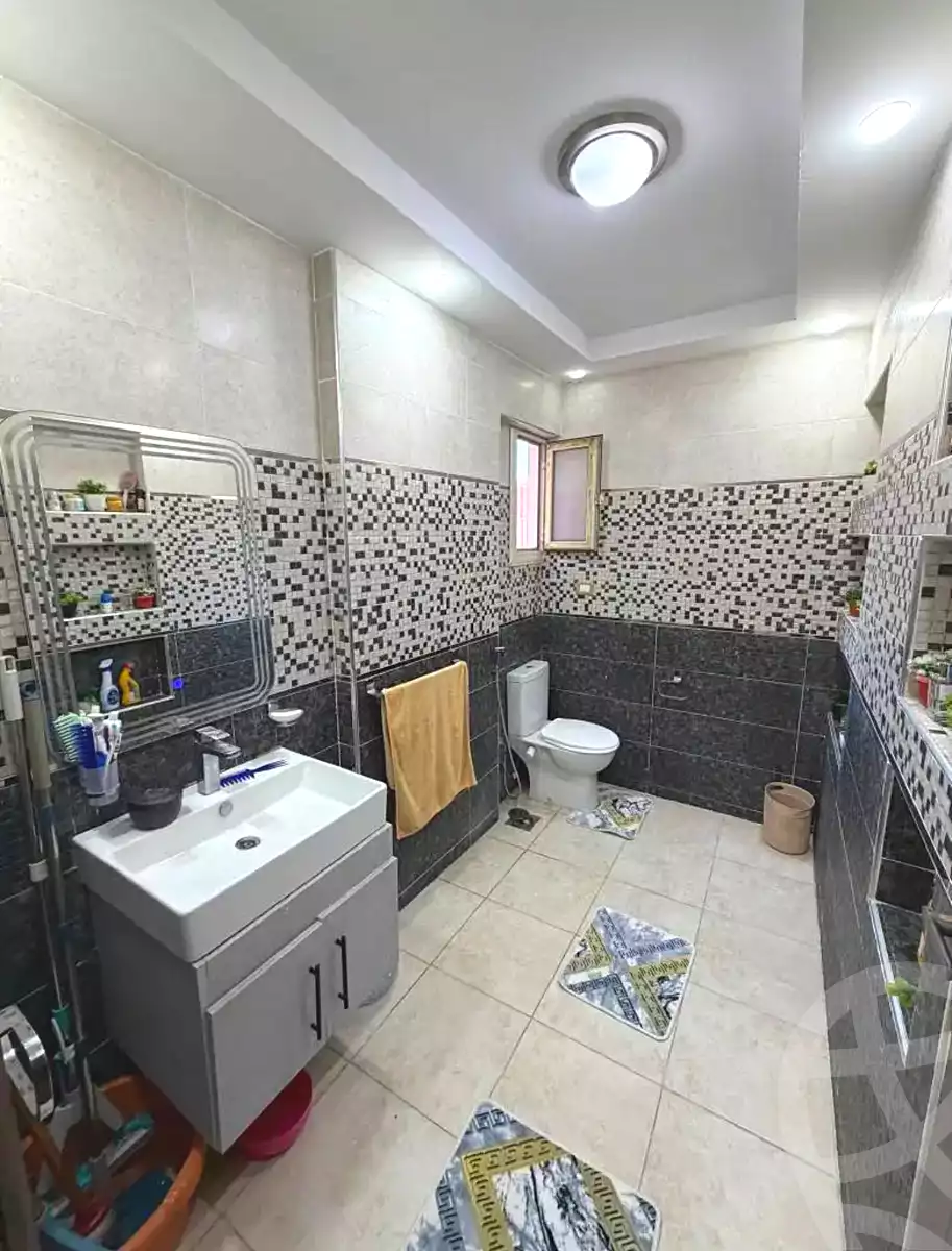 https://aqarmap.com.eg/ar/listing/7278804-for-sale-alexandria-al-agamy-lbytsh-el-reyad-st