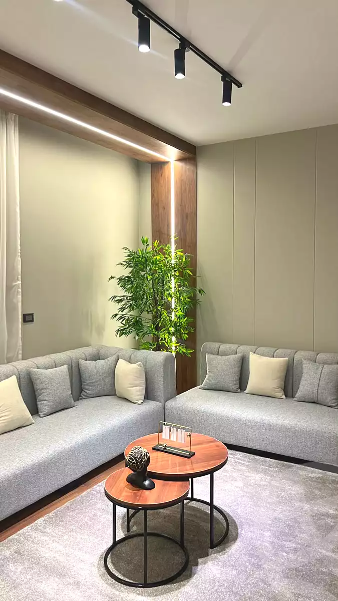 https://aqarmap.com.eg/ar/listing/7279150-for-rent-cairo-new-cairo-compounds-hyde-park