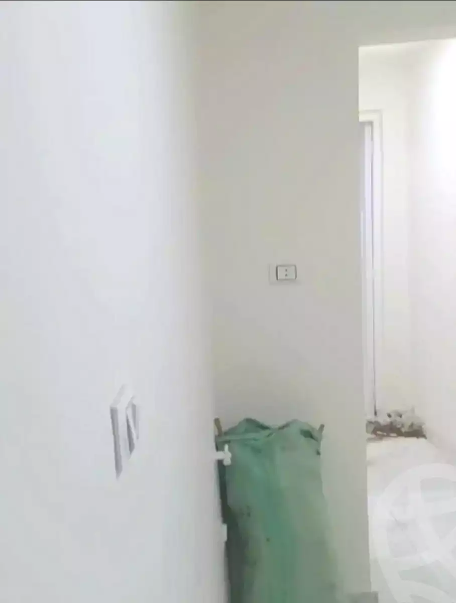https://aqarmap.com.eg/en/listing/7279099-for-sale-alexandria-el-asafra-l-sfr-qbly-othman-ibn-affan-st