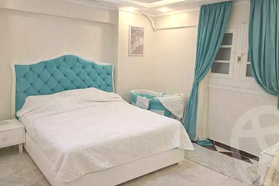 https://aqarmap.com.eg/ar/listing/7279282-for-sale-alexandria-moharram-bey-ibn-mohasen-st