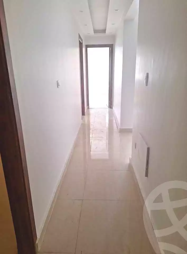 https://aqarmap.com.eg/en/listing/7279372-for-rent-alexandria-lsywf-shamaa