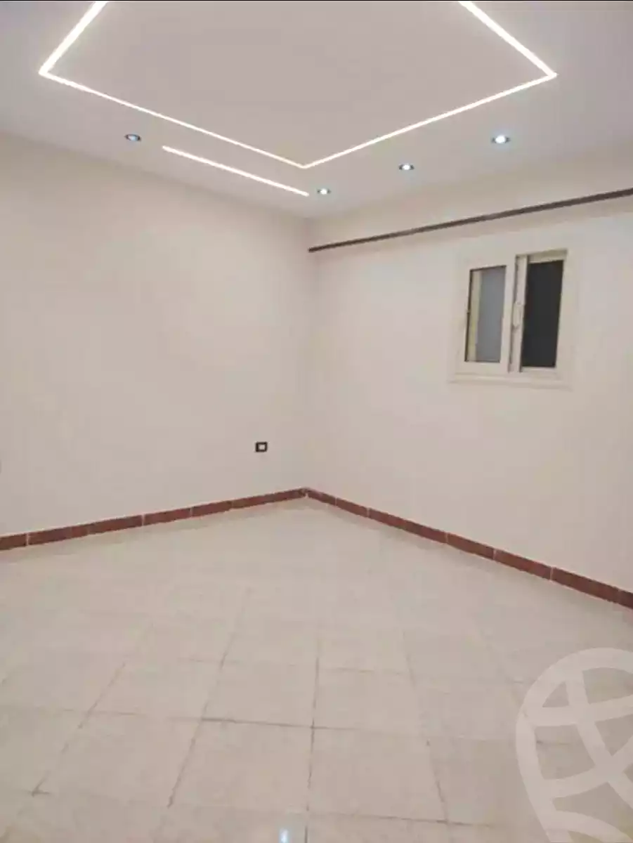 https://aqarmap.com.eg/ar/listing/7279376-for-sale-alexandria-al-agamy-bw-ywsf