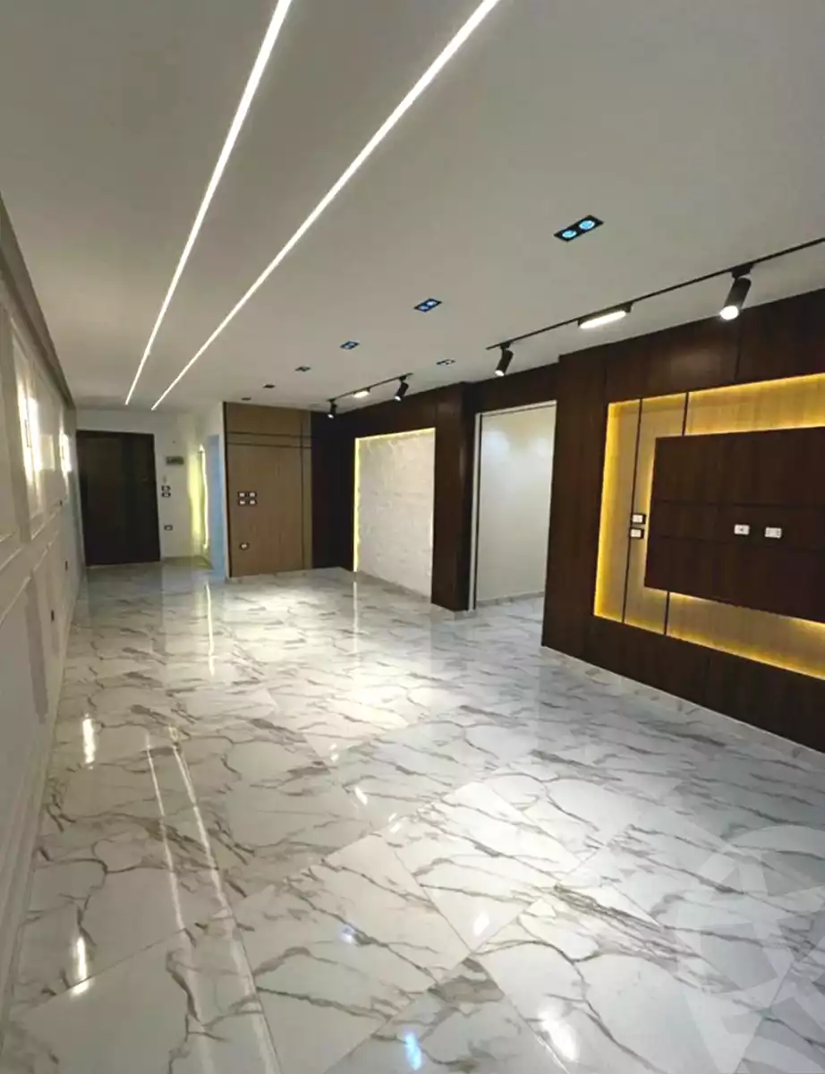 https://aqarmap.com.eg/en/listing/7279412-for-sale-alexandria-al-agamy-lbytsh