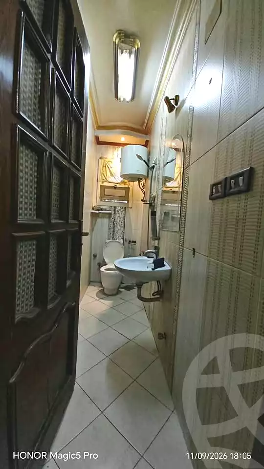 https://aqarmap.com.eg/ar/listing/7279525-for-sale-cairo-helwan-helwan-el-sharkeya-mostafa-safwat-st