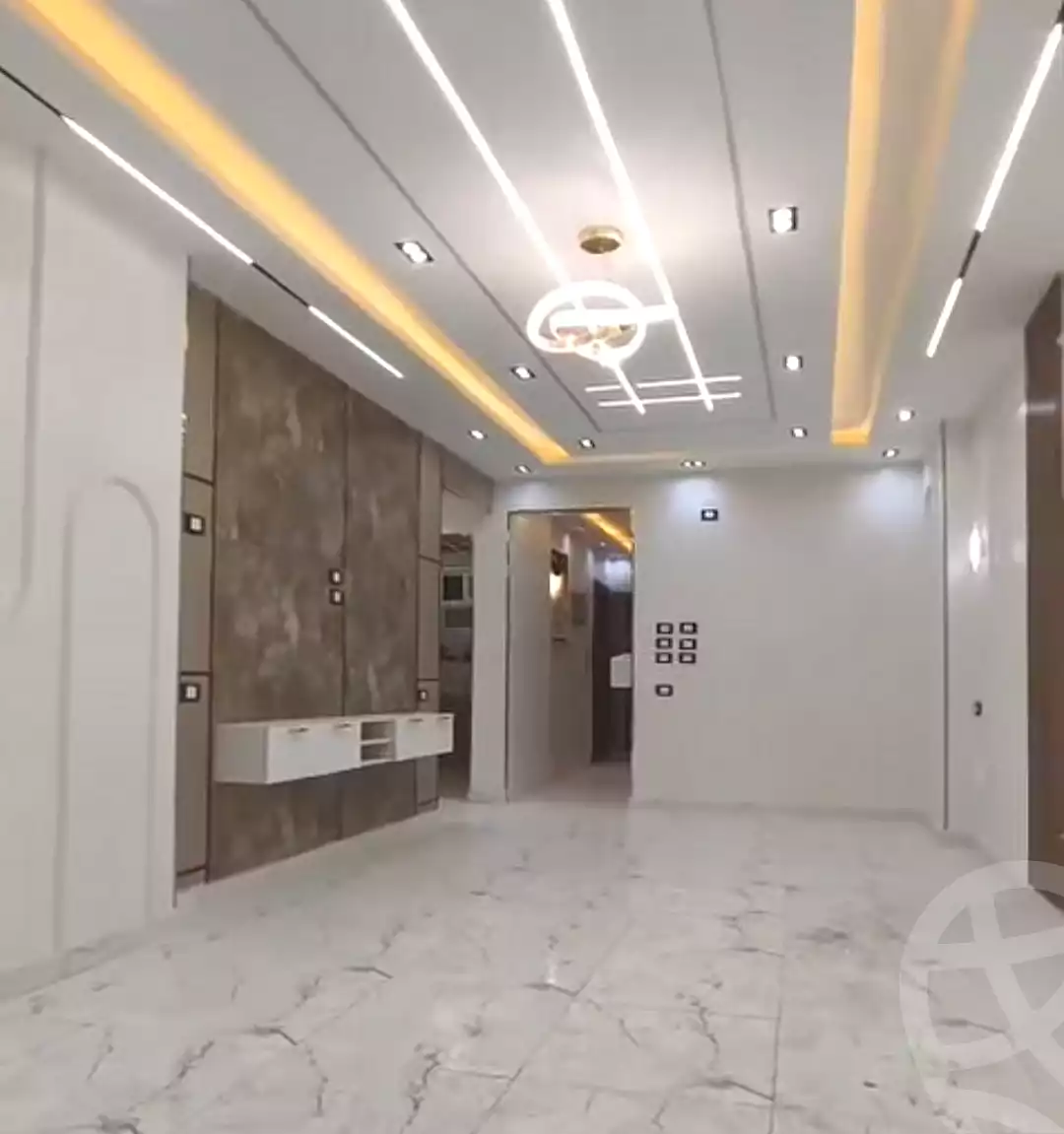 https://aqarmap.com.eg/ar/listing/7279563-for-sale-cairo-elnozha-Streettt-27