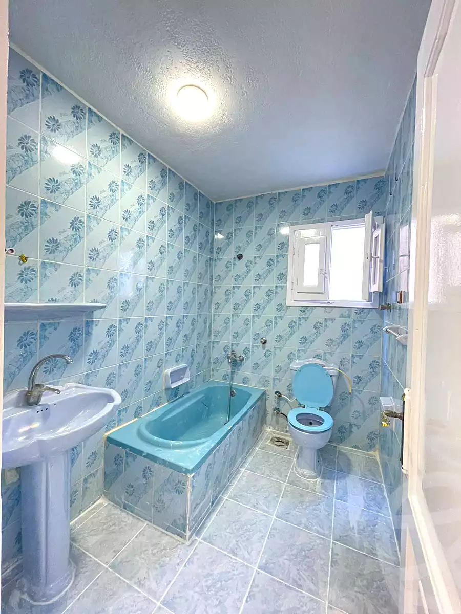 https://aqarmap.com.eg/ar/listing/7279569-for-sale-alexandria-al-agamy-shataa-el-nakheel