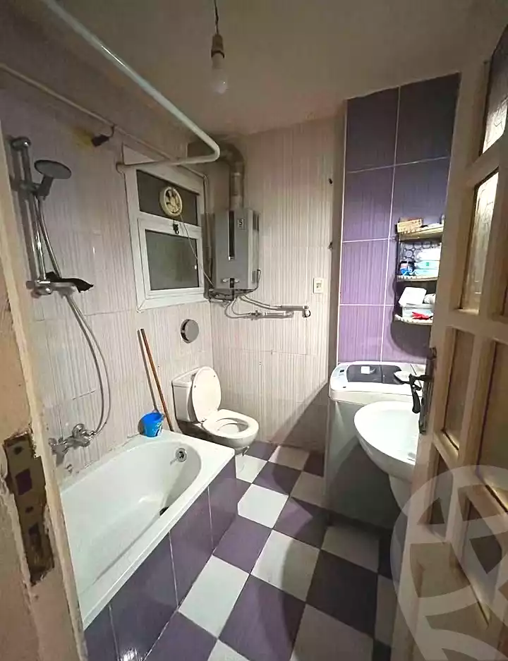 https://aqarmap.com.eg/ar/listing/7279768-for-sale-cairo-nozha-2-el-khamseen-st