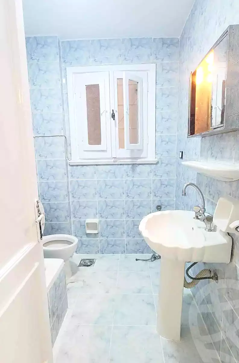 https://aqarmap.com.eg/ar/listing/7279795-for-sale-alexandria-al-agamy-shataa-el-nakheel