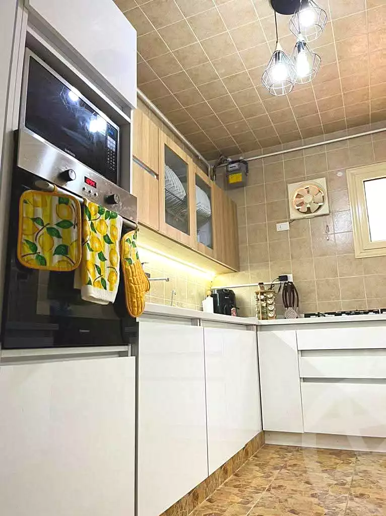 https://aqarmap.com.eg/en/listing/7279858-for-sale-cairo-el-haram-shareaa-el-haram