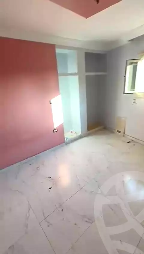 https://aqarmap.com.eg/en/listing/7279996-for-sale-alexandria-al-agamy-lbytsh-el-saleheen-mosque-st