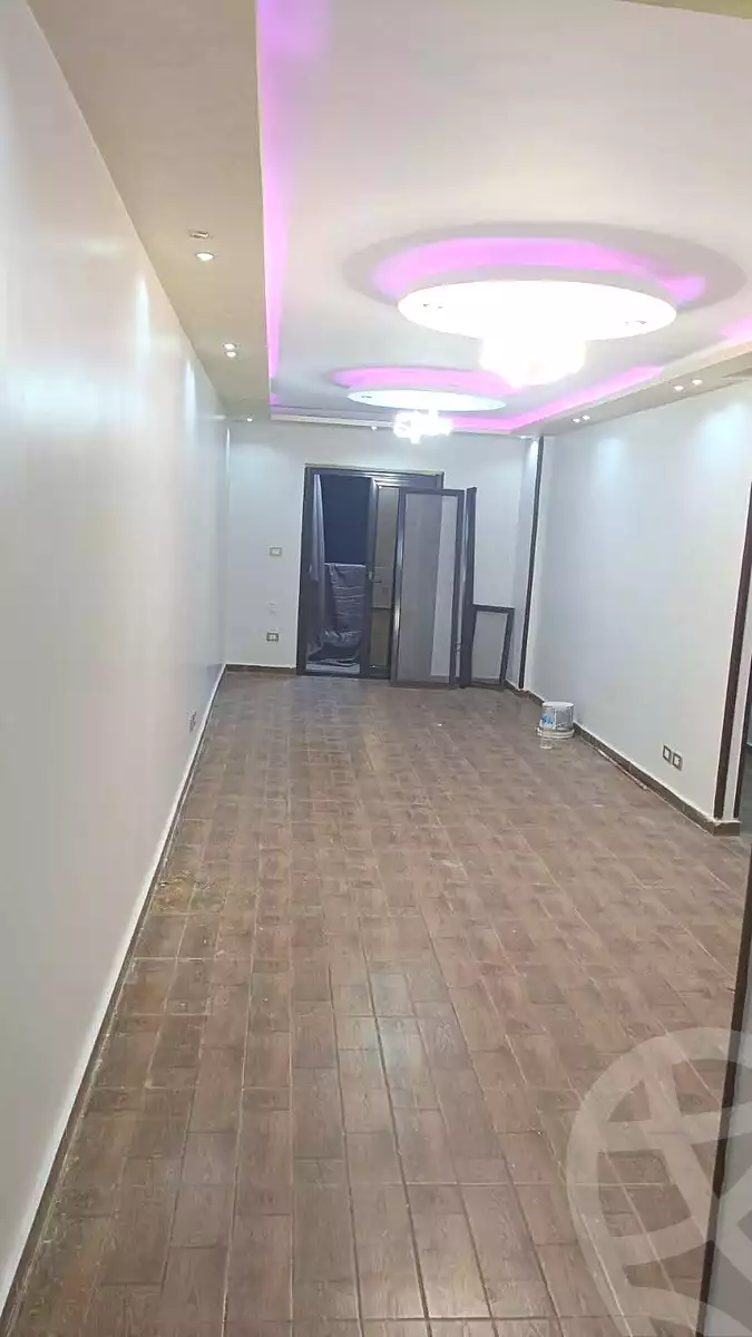 https://aqarmap.com.eg/ar/listing/7280401-for-sale-alexandria-al-agamy-lbytsh-bianchiii