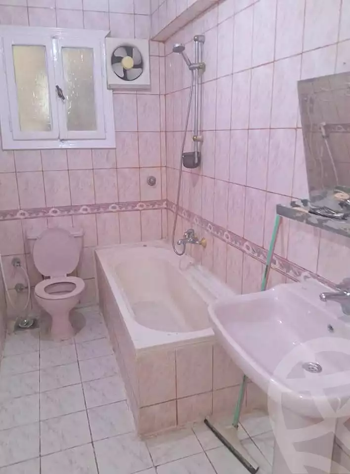 https://aqarmap.com.eg/en/listing/7280495-for-sale-alexandria-el-asafra