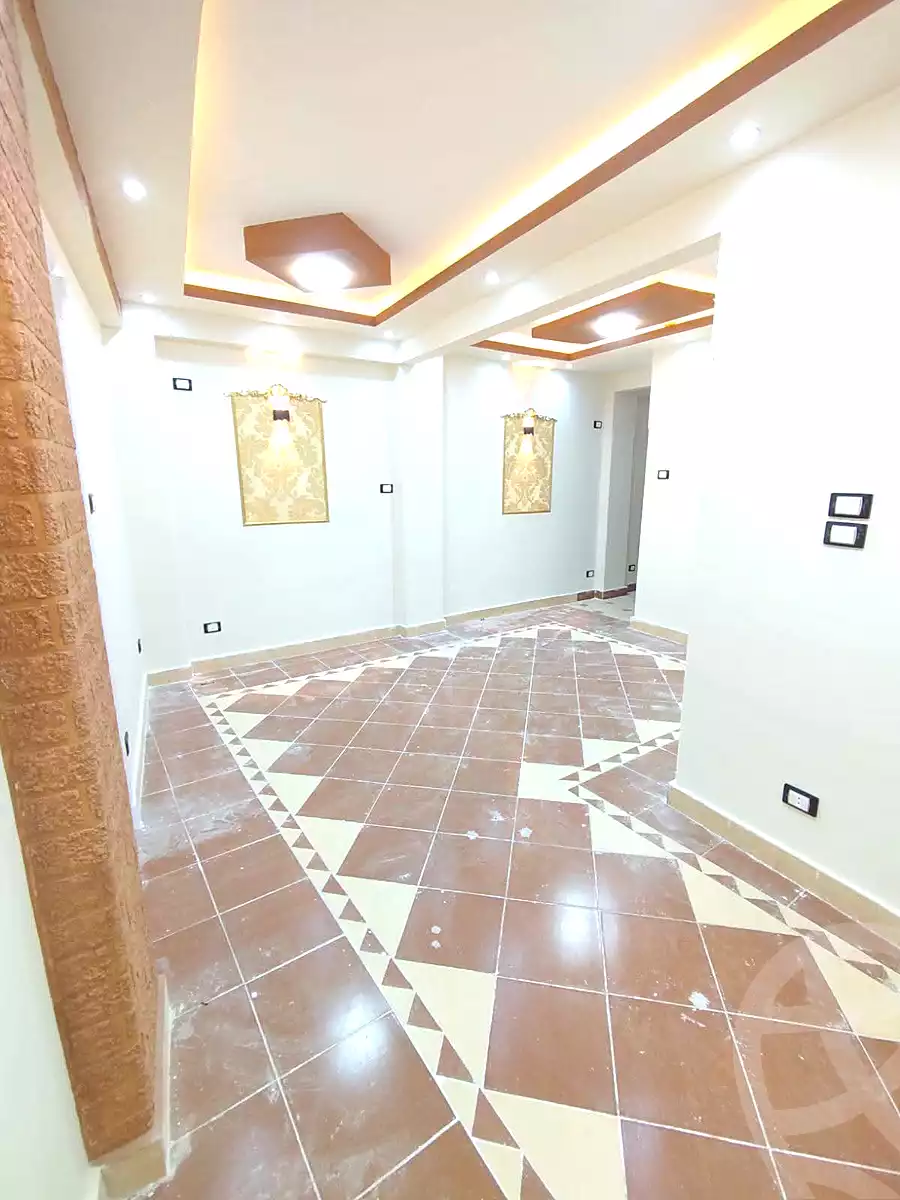 https://aqarmap.com.eg/ar/listing/7280778-for-sale-alexandria-lsywf-el-falki