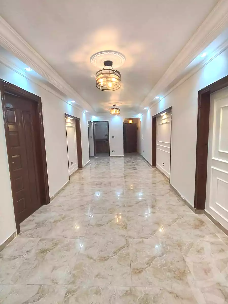 https://aqarmap.com.eg/ar/listing/7280806-for-sale-alexandria-miami-mahmoud-el-isawy-st
