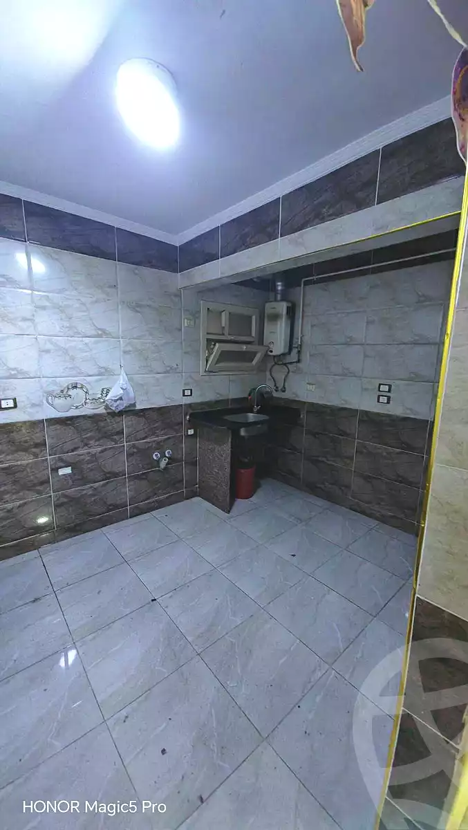 https://aqarmap.com.eg/ar/listing/7280864-for-rent-cairo-helwan-sherif-st