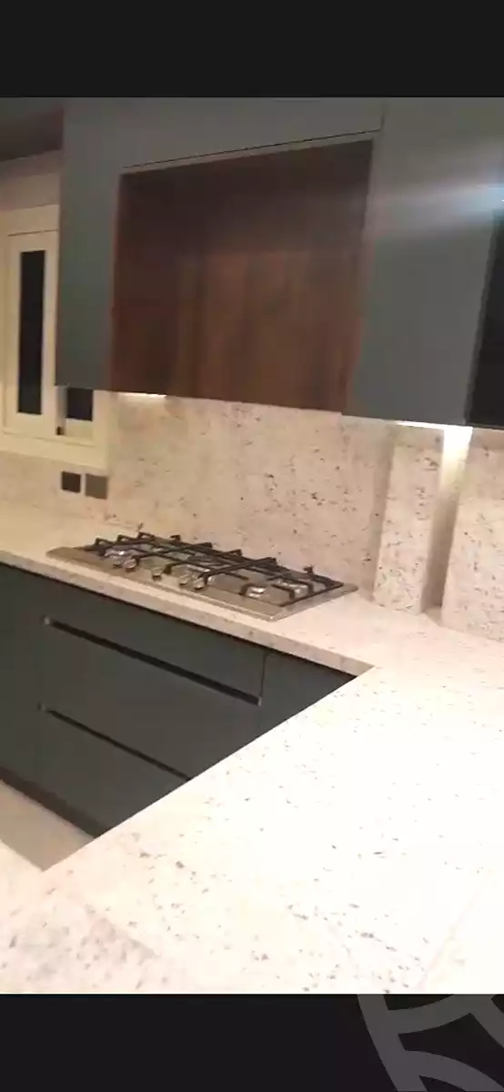https://aqarmap.com.eg/ar/listing/7280936-for-sale-cairo-el-sheikh-zayed-city-compounds-zayed-heights-compound