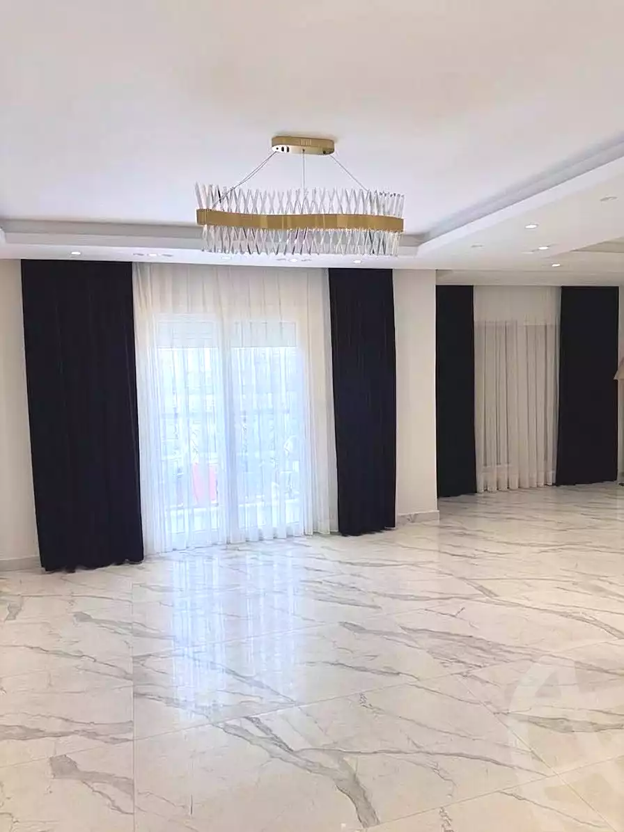 https://aqarmap.com.eg/en/listing/7281303-for-sale-cairo-new-cairo-lrhb-city-mtdd-lrhb-phase-9