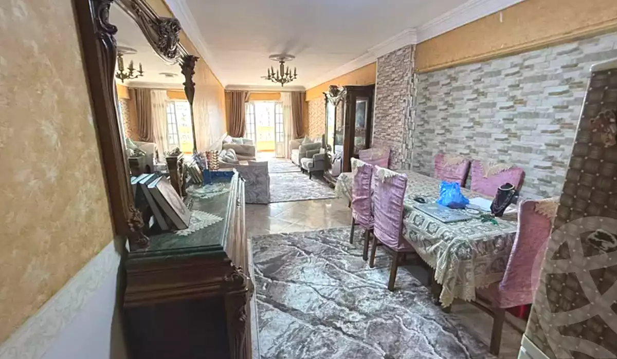 https://aqarmap.com.eg/ar/listing/7281375-for-sale-alexandria-moharram-bey