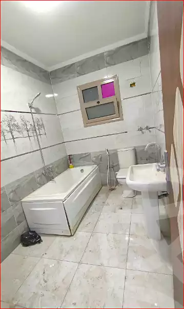 https://aqarmap.com.eg/ar/listing/7281407-for-rent-cairo-helwan-helwan-el-sharkeya-heidar-st