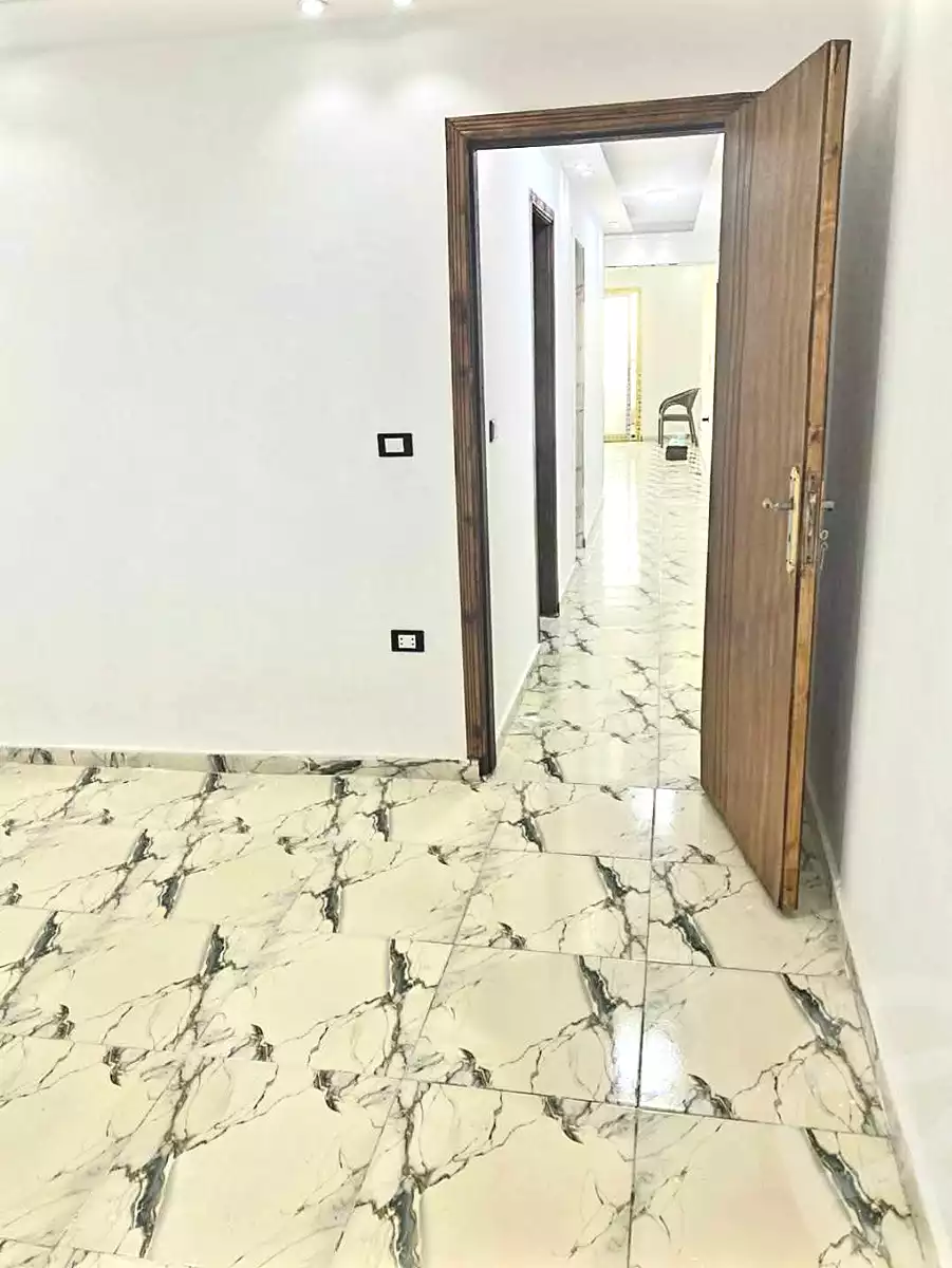 https://aqarmap.com.eg/ar/listing/7280335-for-sale-cairo-ain-shams-jsr-lswys