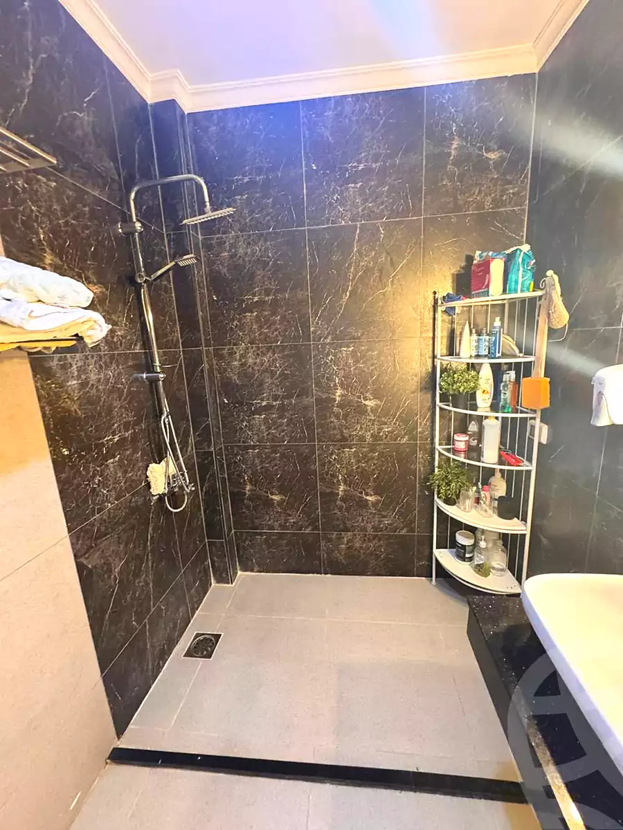 https://aqarmap.com.eg/en/listing/7281528-for-sale-cairo-el-sheikh-zayed-city-mntq-fr-y-bmdyn-lshykh-zyd
