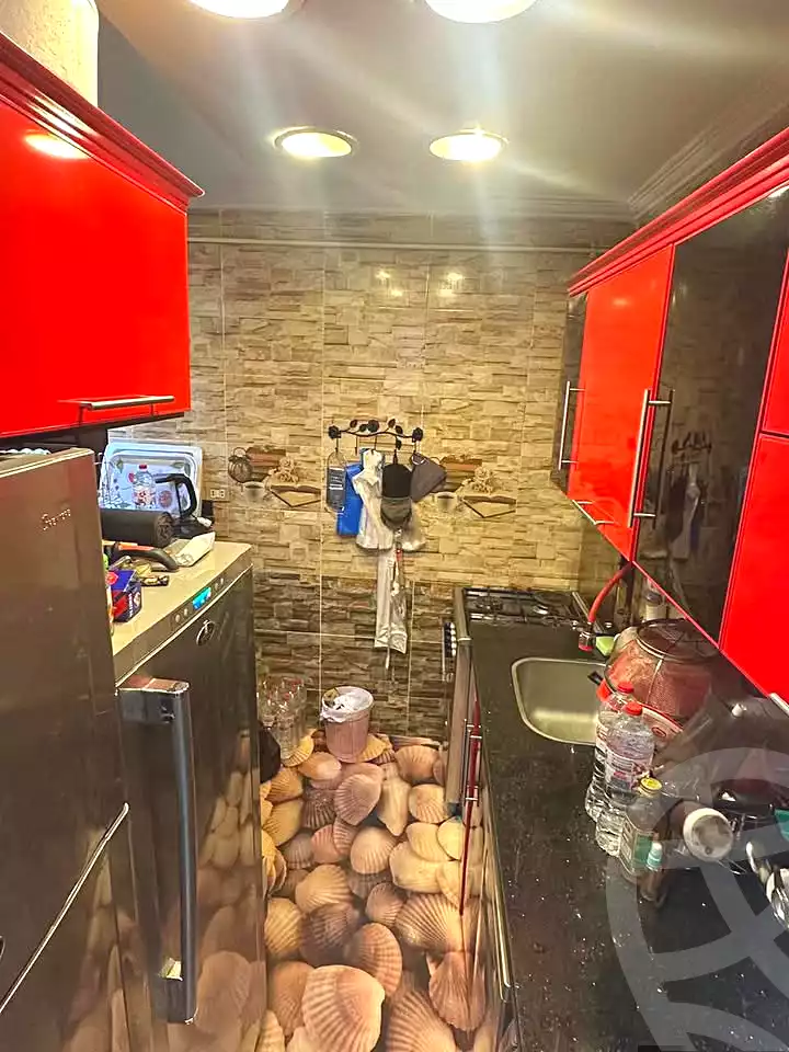 https://aqarmap.com.eg/ar/listing/7281902-for-sale-alexandria-sydy-bshr-sydy-bshr-bhry-shr-khld-bn-lwlyd