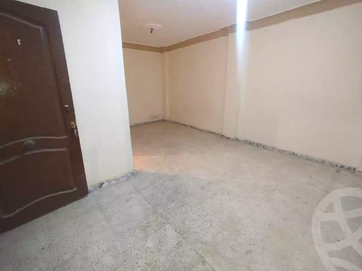 https://aqarmap.com.eg/en/listing/7281946-for-sale-alexandria-al-agamy-el-hanouvel