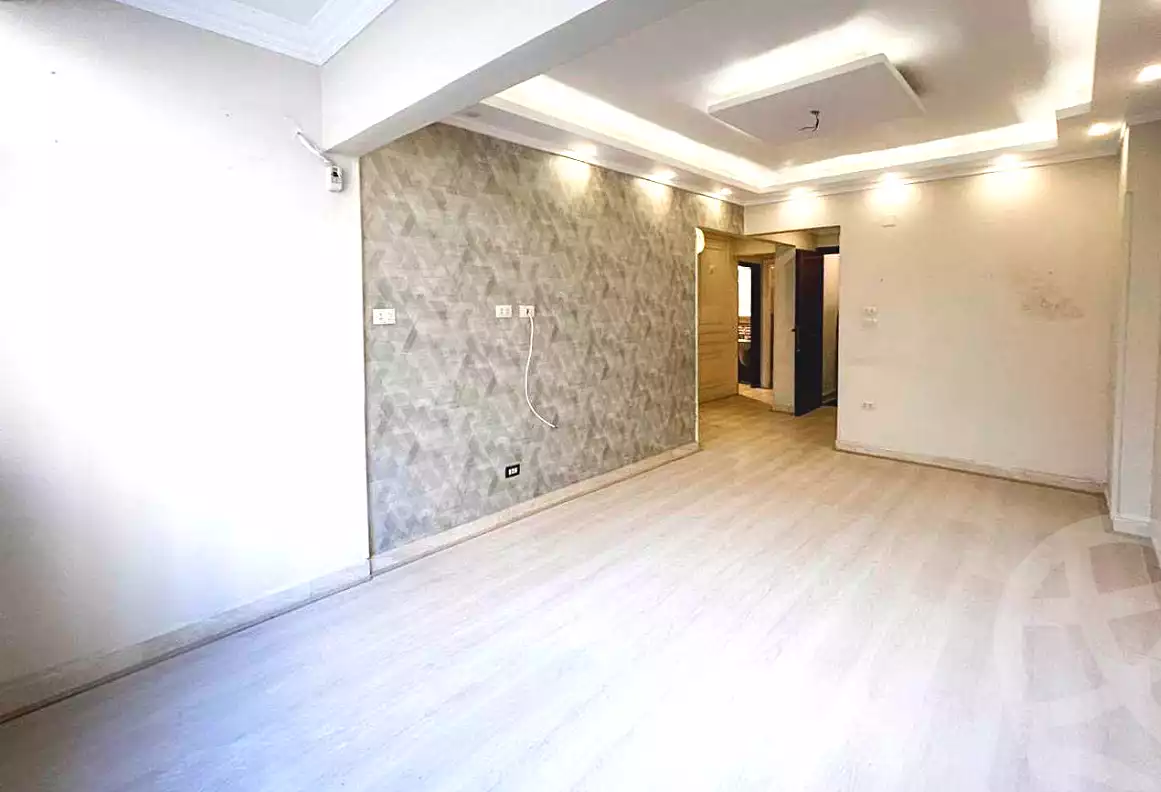 https://aqarmap.com.eg/ar/listing/7282081-for-sale-alexandria-el-asafra-l-sfr-bhry-atlas-st