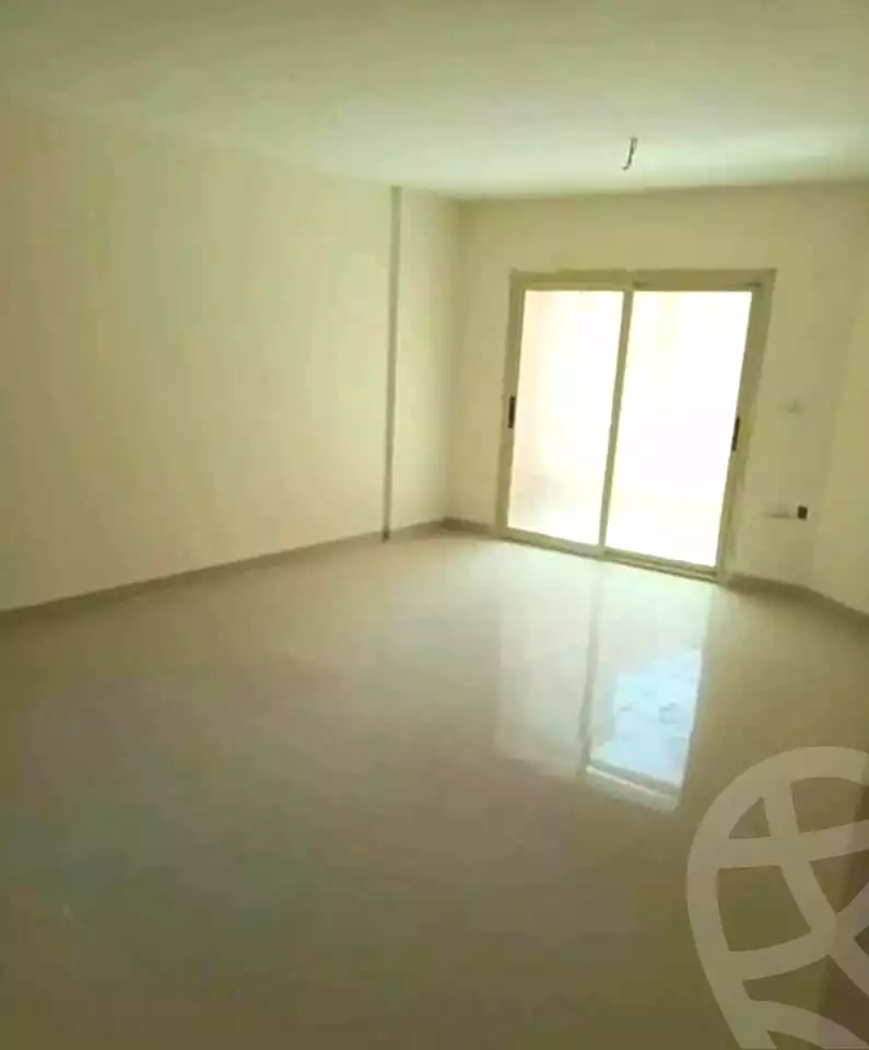 https://aqarmap.com.eg/ar/listing/7282296-for-sale-cairo-new-cairo-compounds-kemet-compound
