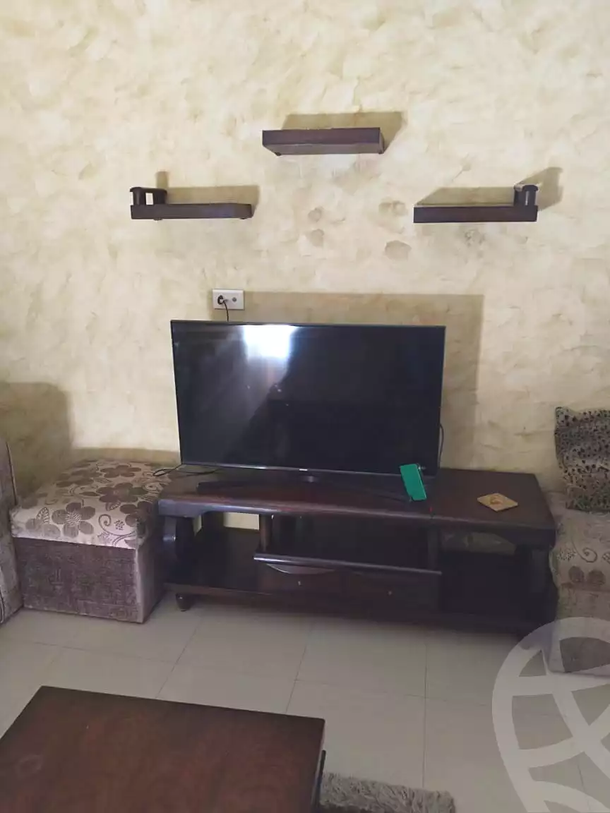 https://aqarmap.com.eg/ar/listing/7282585-for-rent-cairo-6th-of-october-el-hay-el-motamyz-fourth-touristic-village