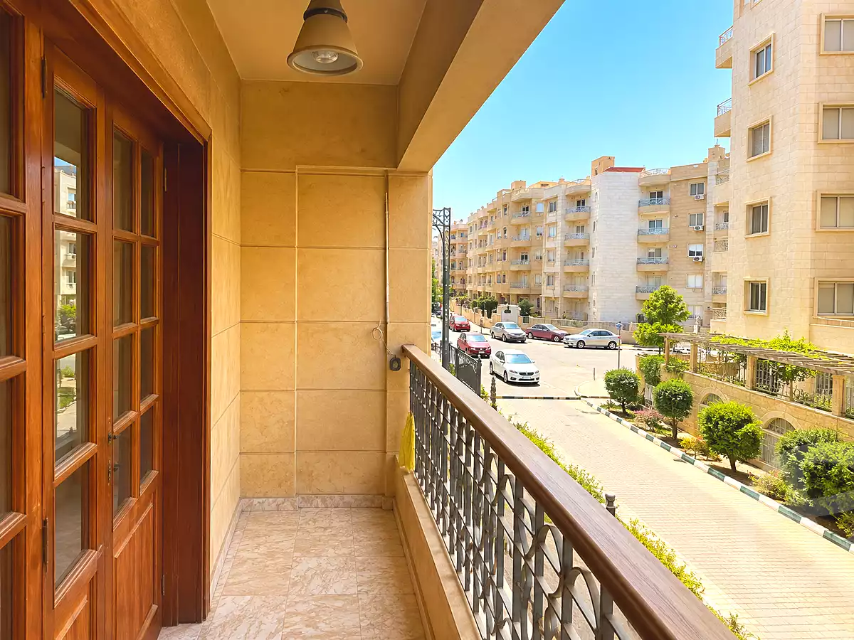 https://aqarmap.com.eg/ar/listing/7282598-for-sale-cairo-new-cairo-el-narges-el-narges-omarat-mohamed-sabry-abu-alam-st