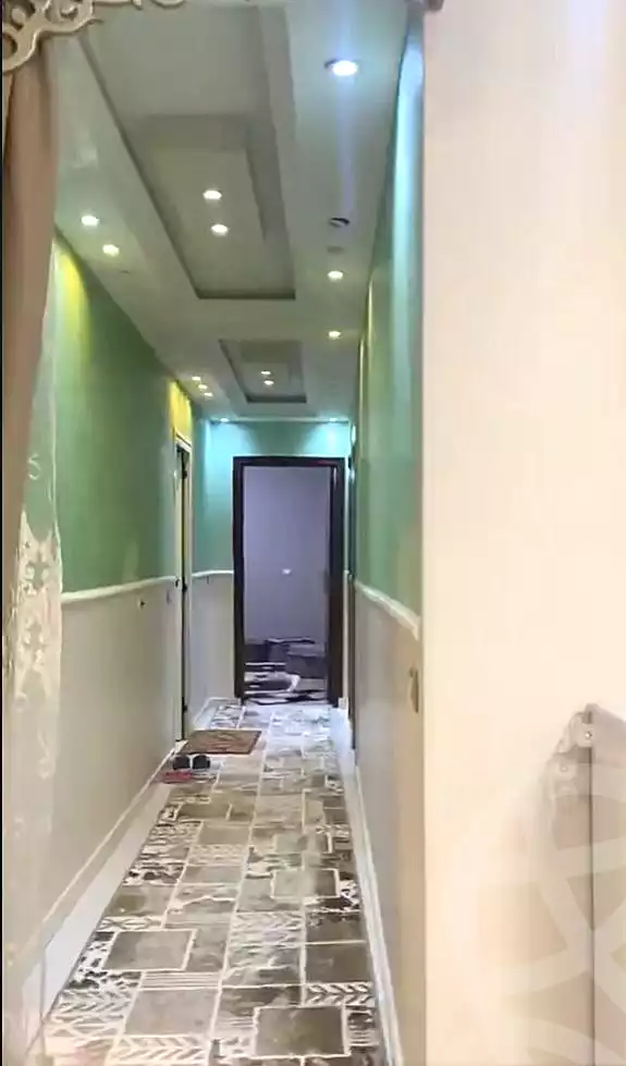 https://aqarmap.com.eg/ar/listing/7282638-for-sale-cairo-nozha-2-el-khamseen-st