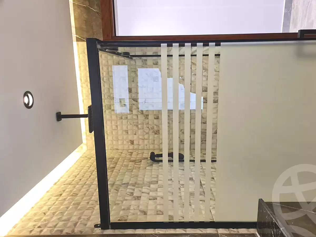 https://aqarmap.com.eg/ar/listing/7282699-for-sale-cairo-el-sheikh-zayed-city-alex-cairo-desert-road-kmbwnd-fy-tryq-skndry-lshrwy
