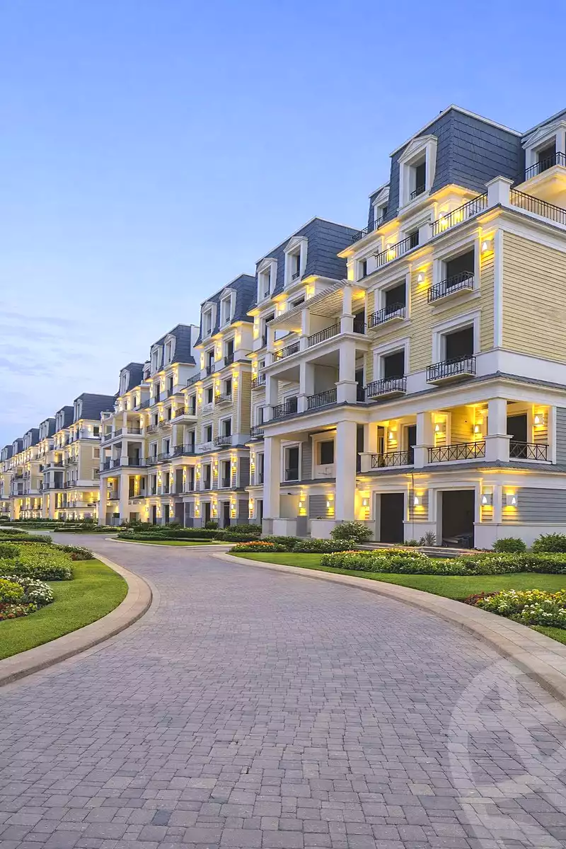 https://aqarmap.com.eg/ar/listing/7282712-for-sale-cairo-new-cairo-compounds-mountain-view1-1-compound