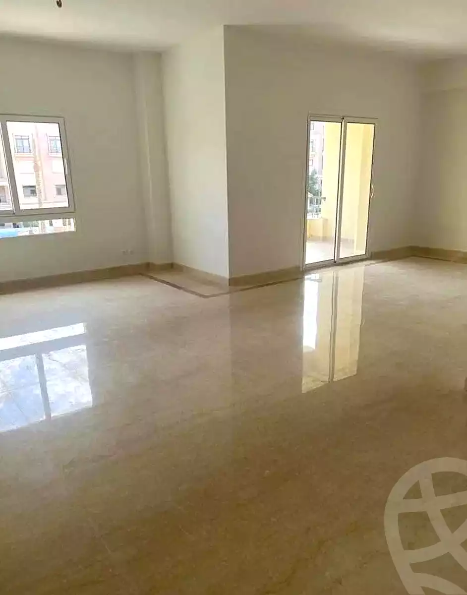 3 BR Apartment in Bleu Vert, photo 7 of 7