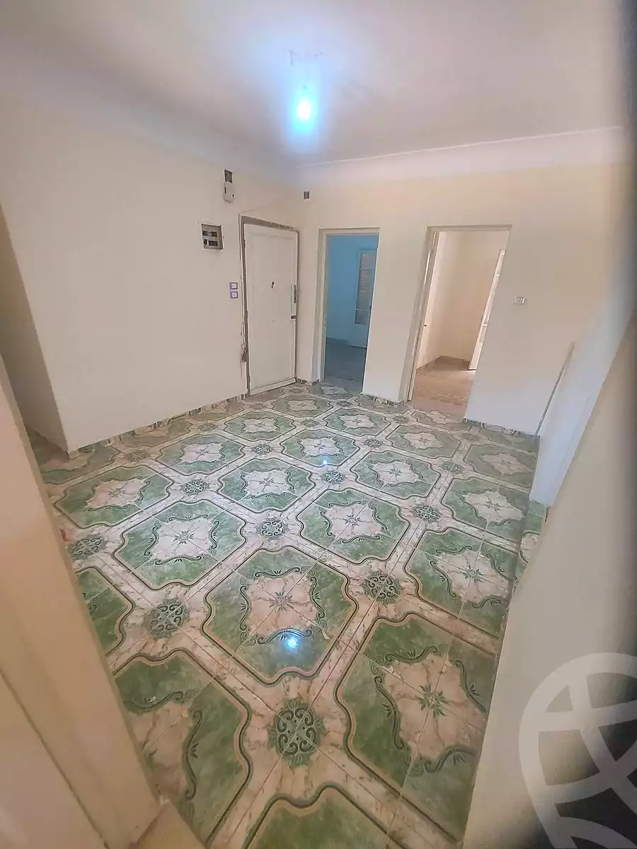 https://aqarmap.com.eg/ar/listing/7283016-for-sale-cairo-helwan-helwan-el-sharkeya-ismael-kamel-st