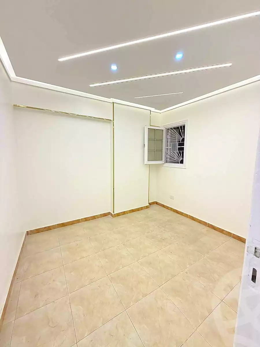 https://aqarmap.com.eg/ar/listing/7283143-for-sale-alexandria-sydy-bshr-sydy-bshr-bhry-shr-khld-bn-lwlyd