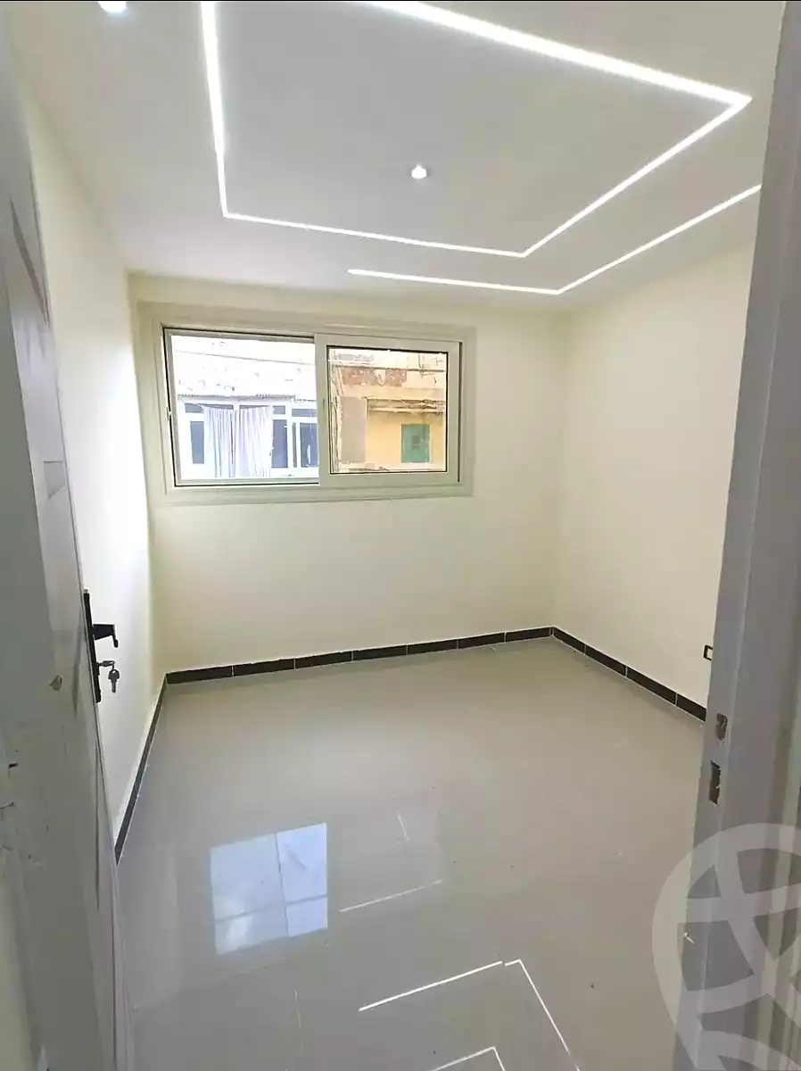 https://aqarmap.com.eg/ar/listing/7283150-for-sale-alexandria-sydy-bshr-sydy-bshr-qbly
