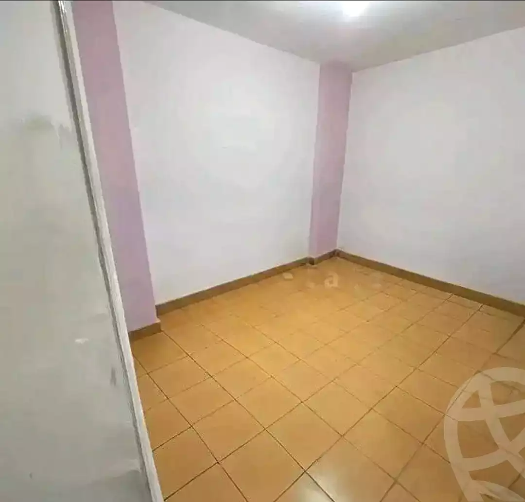 https://aqarmap.com.eg/ar/listing/7283202-for-sale-alexandria-sydy-bshr-sydy-bshr-bhry-shr-khld-bn-lwlyd