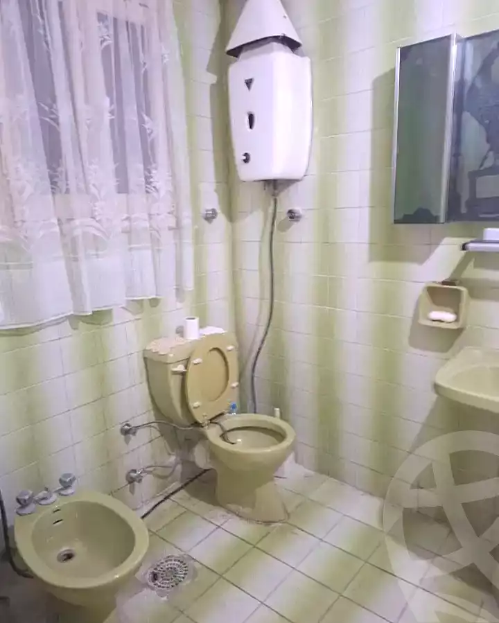 https://aqarmap.com.eg/en/listing/7282372-for-sale-alexandria-al-agamy-el-hanouvel-el-zahraa-city-st