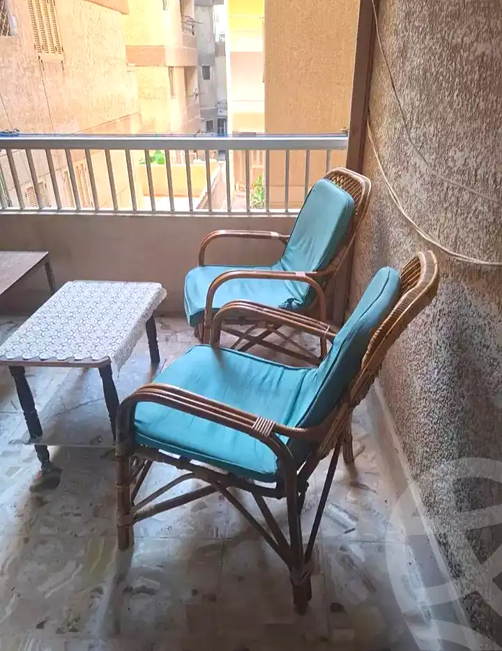 https://aqarmap.com.eg/en/listing/7282372-for-sale-alexandria-al-agamy-el-hanouvel-el-zahraa-city-st