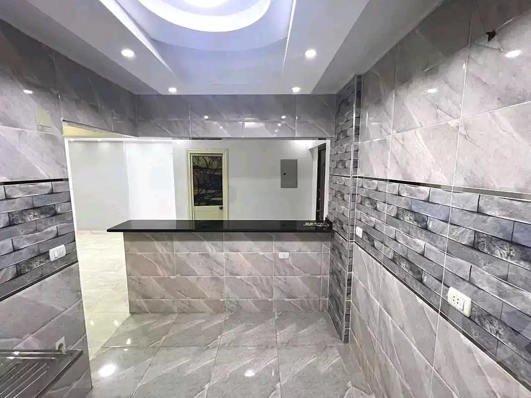 https://aqarmap.com.eg/en/listing/7283795-for-rent-cairo-helwan-mostafa-fahmy-st