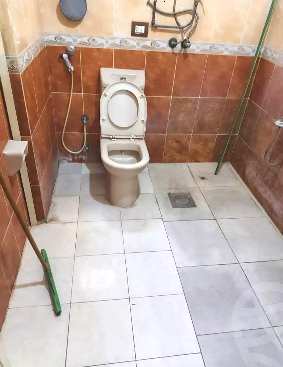 https://aqarmap.com.eg/en/listing/7283822-for-sale-alexandria-sydy-bshr-sydy-bshr-qbly-mohamed-farid-st